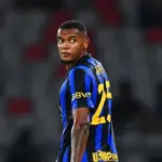 Manuel Akanji: Inter Main Berbeda, Soroti Kartu Merah Bastoni