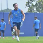 Marc Klok Bertekad Hentikan Tren Negatif Persib Atas Port FC