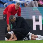 Matteo Gabbia Ditandu Keluar Sambil Menangis di Laga Sassuolo vs Milan