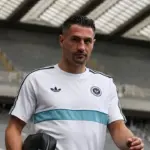Matthias Jaissle Pasang Badan untuk Dua Bek Veteran Newcastle United