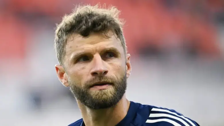 Meski Pernah Setim, Muller Tak Unggulkan Harry Kane di Ballon d’Or 2026