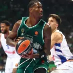 Nigel Hayes-Davis Buka Suara Usai Kalahkan Baskonia