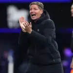 Nikola Milenkovic Blunder, Oliver Glasner Pasang Badan