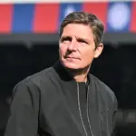 Oliver Glasner Ucapkan Terima Kasih kepada Suporter Forest dan Palace