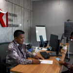 Free Float 15% Dikejar, OJK Siapkan Sanksi hingga Delisting