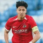 Pemain Keturunan Indonesia Julian Oerip Dipercaya Jadi Kapten AZ Alkmaar