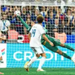 Performa Gemilang Donnarumma di Laga Prancis vs Italia Tuai Pujian