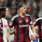 Pimpin Frankfurt Akhiri Kutukan Laga Kandang, Robin Koch Dipuji Pelatih