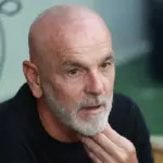 Pioli Terlihat di Napoli Menjelang Duel Krusial Allegri Kontra Roma