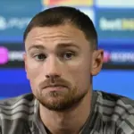 Renovasi Tribun Utara Villa Park, Matty Cash Pasrah Meski Bikin Canggung