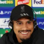 Ronald Araujo Bahas Peluang Meninggalkan Barcelona