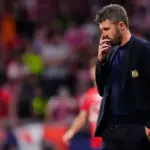 Ruud Gullit Ingatkan MU: Jangan Buru-buru Pecat Michael Carrick