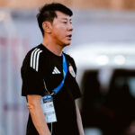 Ricuh di Laga Persita Vs Persija Bikin Laga Tertunda 30 Menit, Shin Tae-yong Soroti Sikap Suporter