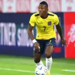 Staf Medis Milan Optimistis Pervis Estupinan Bisa Main Lawan Sassuolo