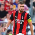 Strahinja Pavlovic Resmi Perpanjang Kontrak di Milan hingga 2031