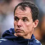 Sunderland Tantang Le Bris dalam Duel Krusial melawan Lech Poznan