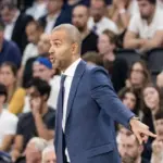 Tony Parker Menanggapi Sindiran Fans Paris Basketball