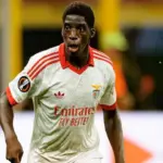 Tottenham berminat pada Bek Muda Menjanjikan Milik Benfica