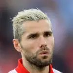 Valon Behrami Ungkap Alasan Klub Italia Kesulitan di Liga Champions