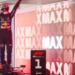 Verstappen Unggul di GP Singapura, Mercedes Terpuruk