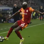 Victor Osimhen Siap Mengacak-acak Pertahanan Barcelona