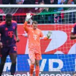 Vincent Kompany Bela Manuel Neuer Usai Buat Blunder Memalukan vs Augsburg