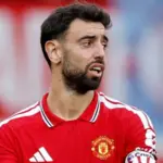 Wasit Liga Inggris Ungkap Keputusan Kontroversial Bruno Fernandes di Laga Kontra Leeds